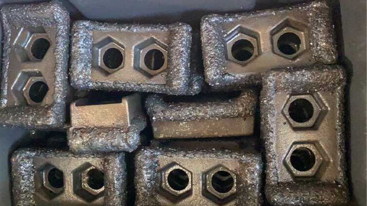 What Kind of Specific Features Does Mulcher Teeth and Flail Mower Hammer Have?